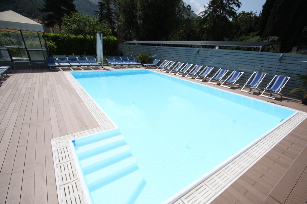 Hotel Miorelli Torbole Sul Garda Eksteriør bilde